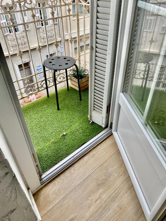 Studio Equipe-Climatise Avec Balcon Au Mourillon A 20M De La Plage Toulon Dış mekan fotoğraf